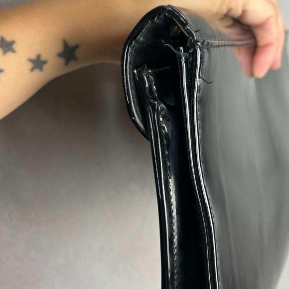 Vintage Patent leather envelope purse - Picture 11 of 12